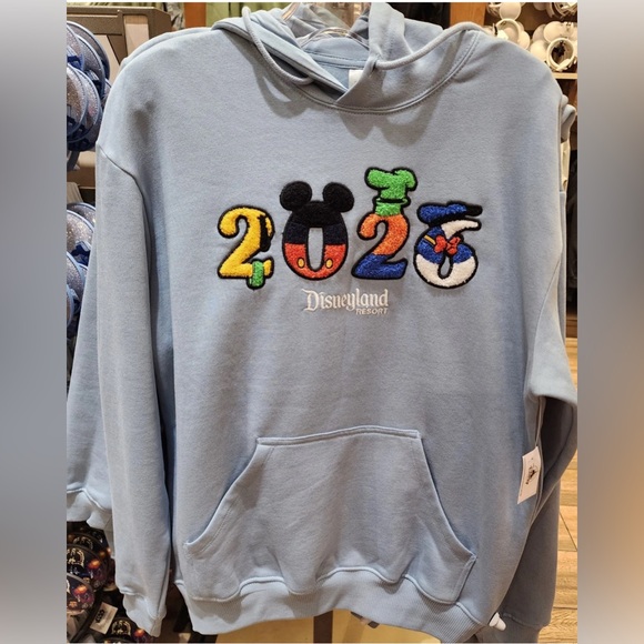 2026 Disneyland Characters Pullover Hoodie New - Picture 2 of 2